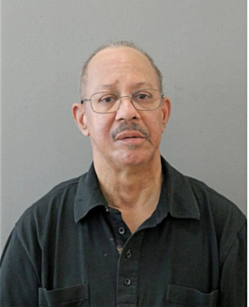 DARRELL G SHAW, Cook County, Illinois